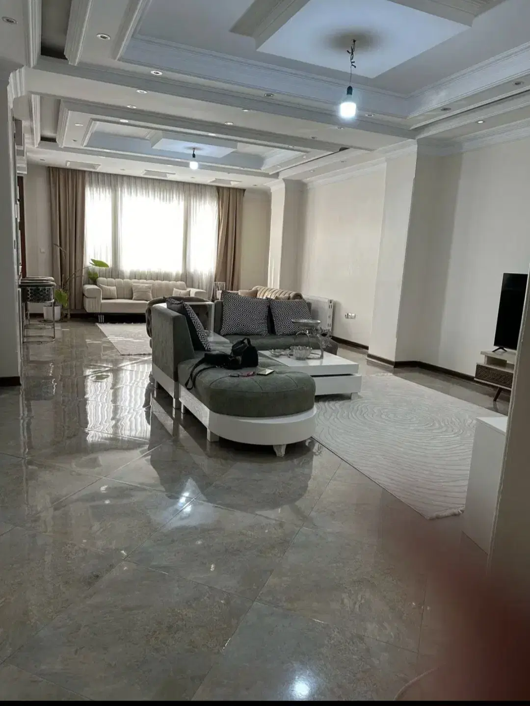 آپارتمان ۱۲۲متری تک واحدی ط دوم اندیشه شهرک صدف