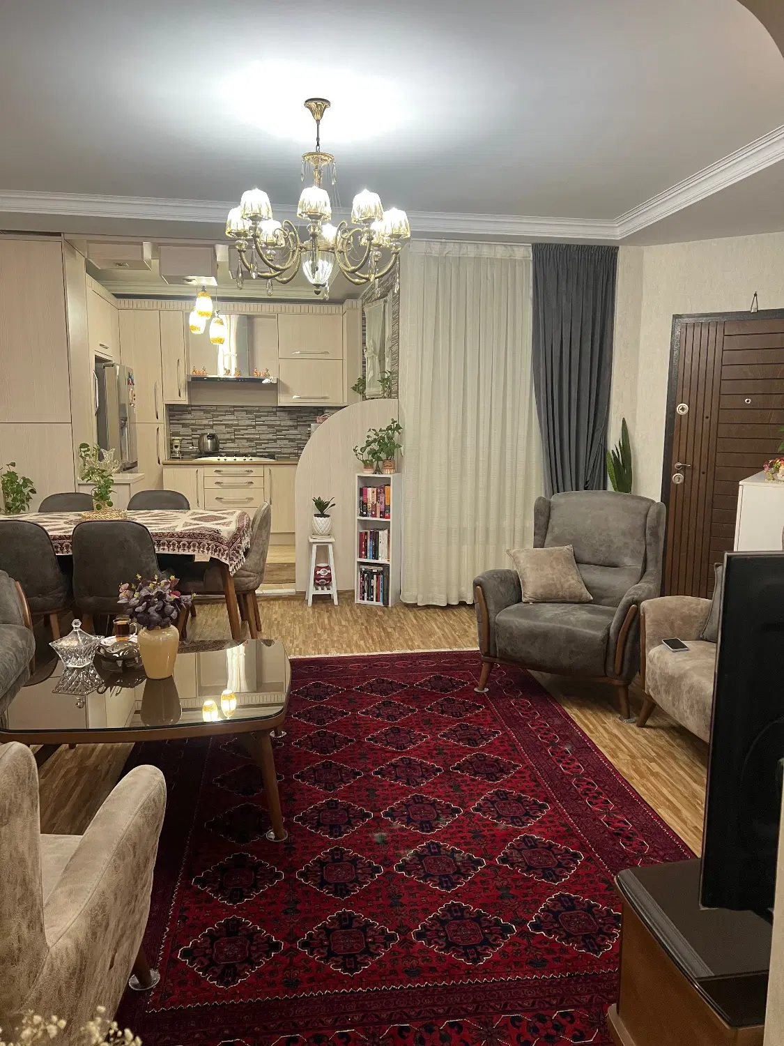 اپارتمان۷۳متری فروشی
