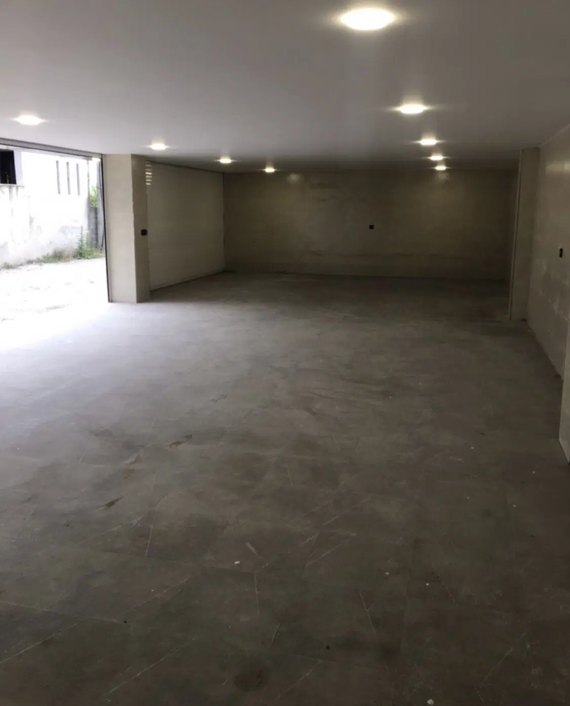 اجاره مغازه ۱۵۰متری در کمربندی عباسا
