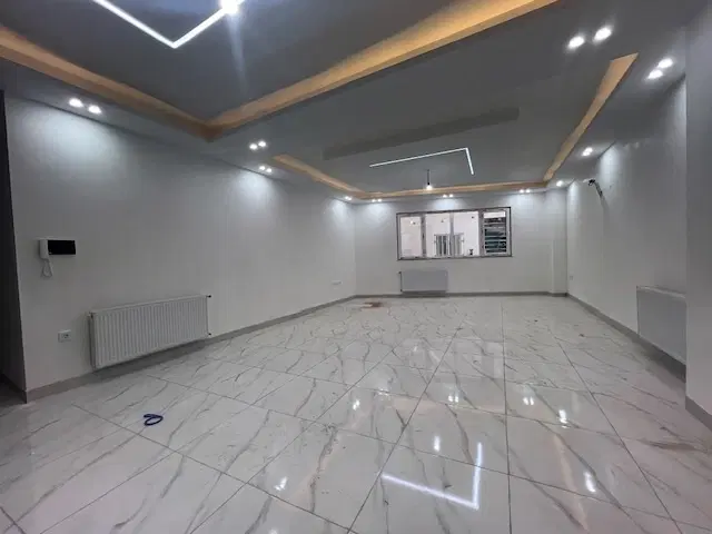 آپارتمان ۱۰۵ متری سند دار