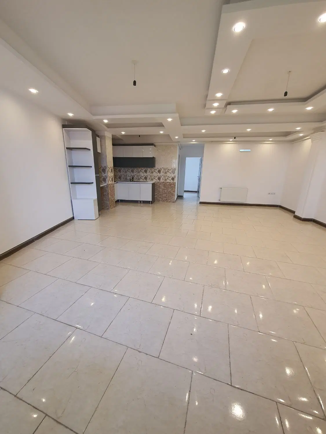 اپارتمان ۹۴متری ساحلی