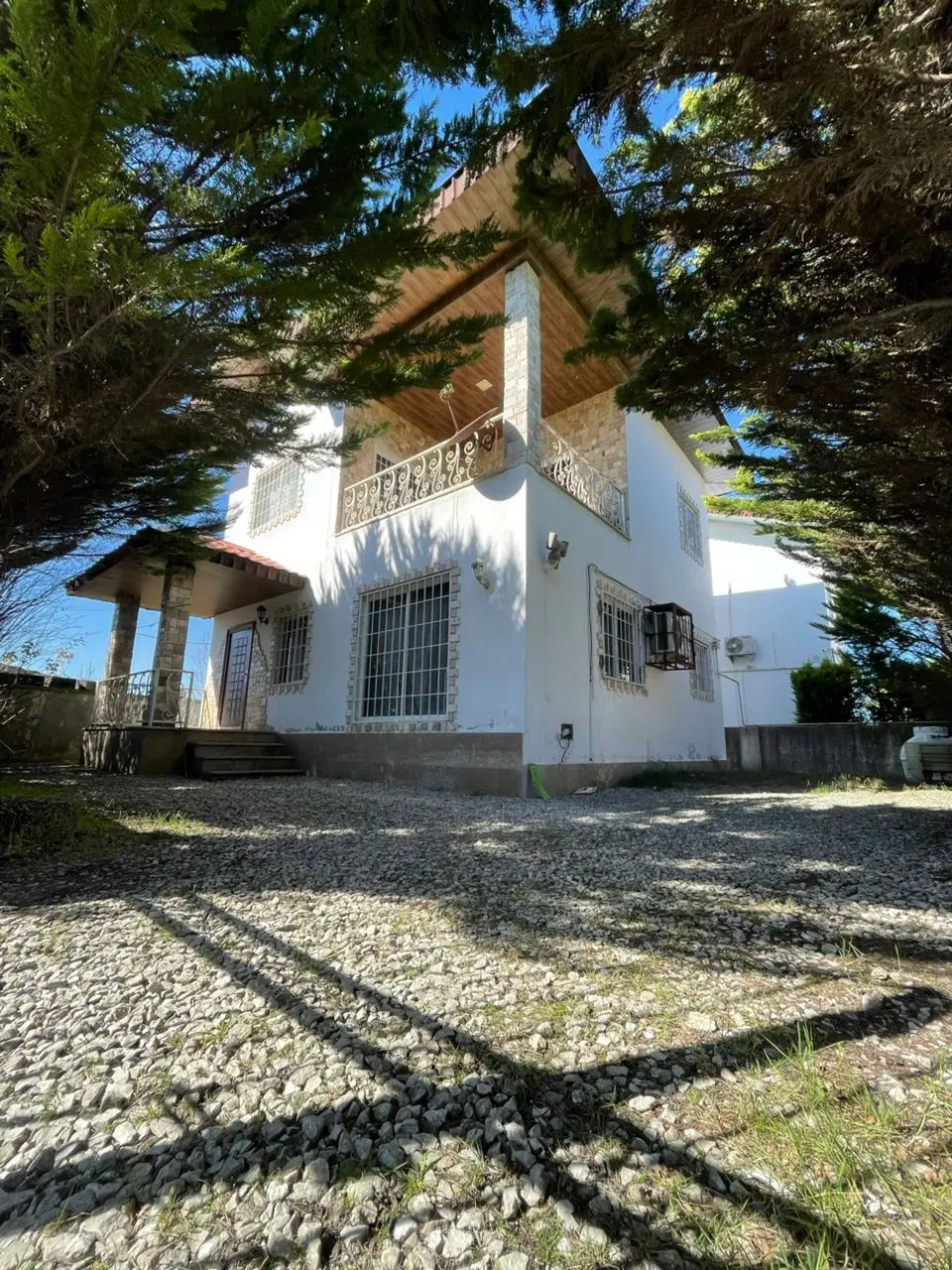 ۱۳۰ متر دو خواب منظریه
