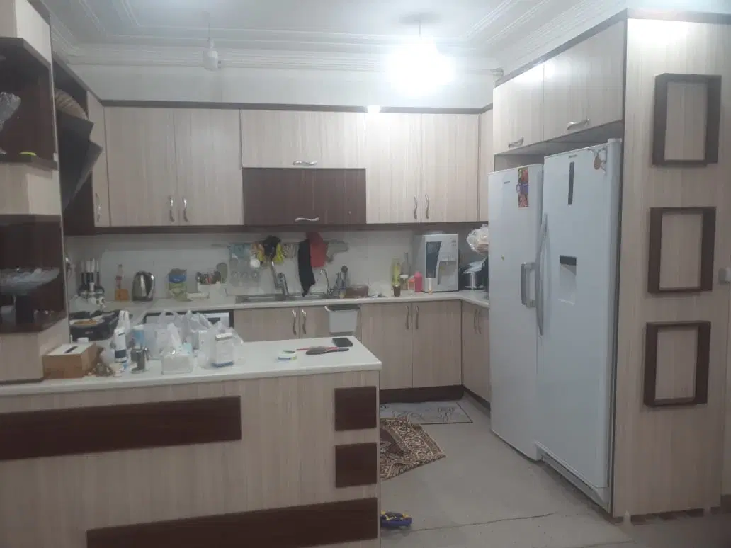فروش هم کف کار و‌دانش