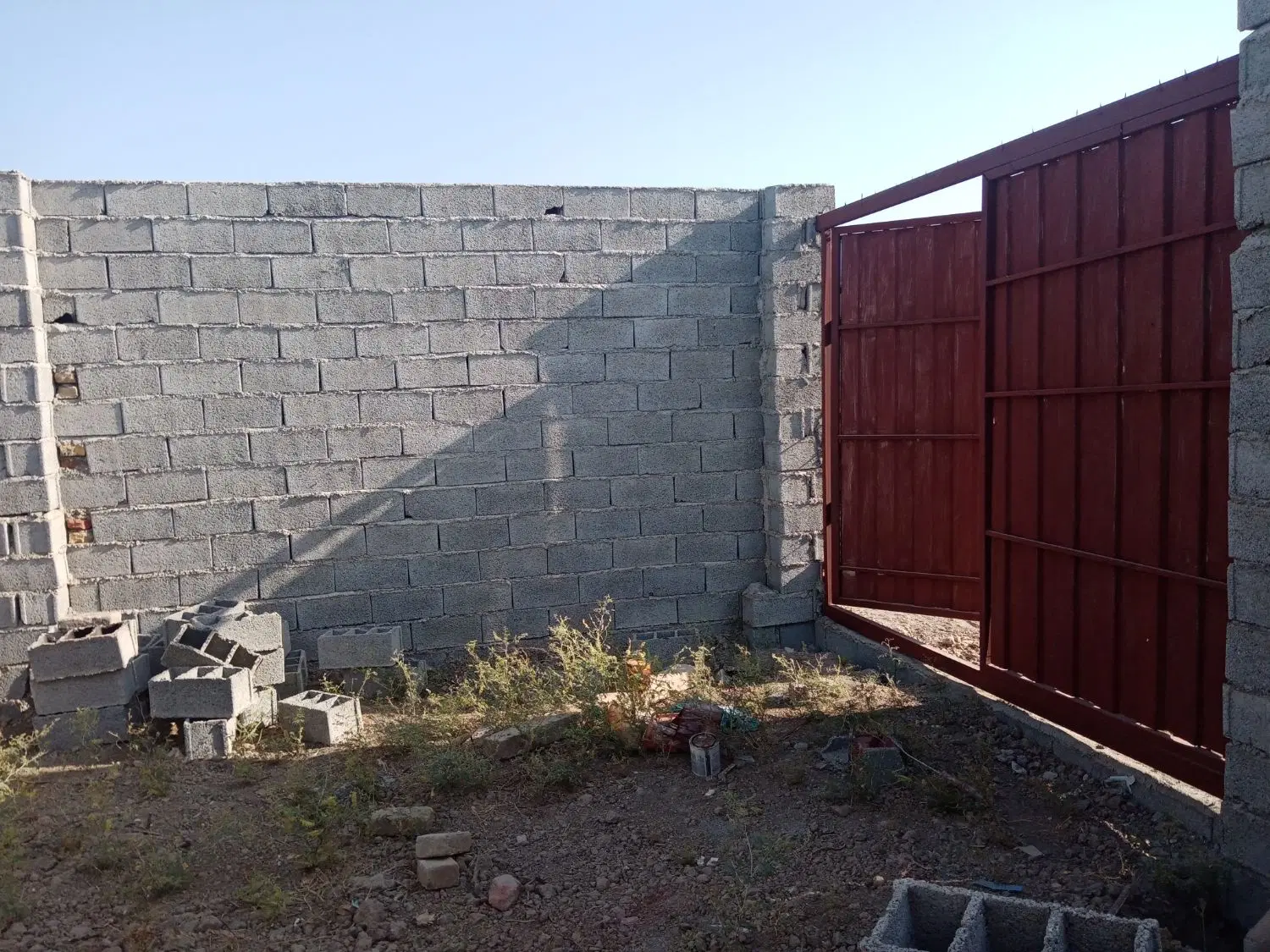 زمین مسکونی