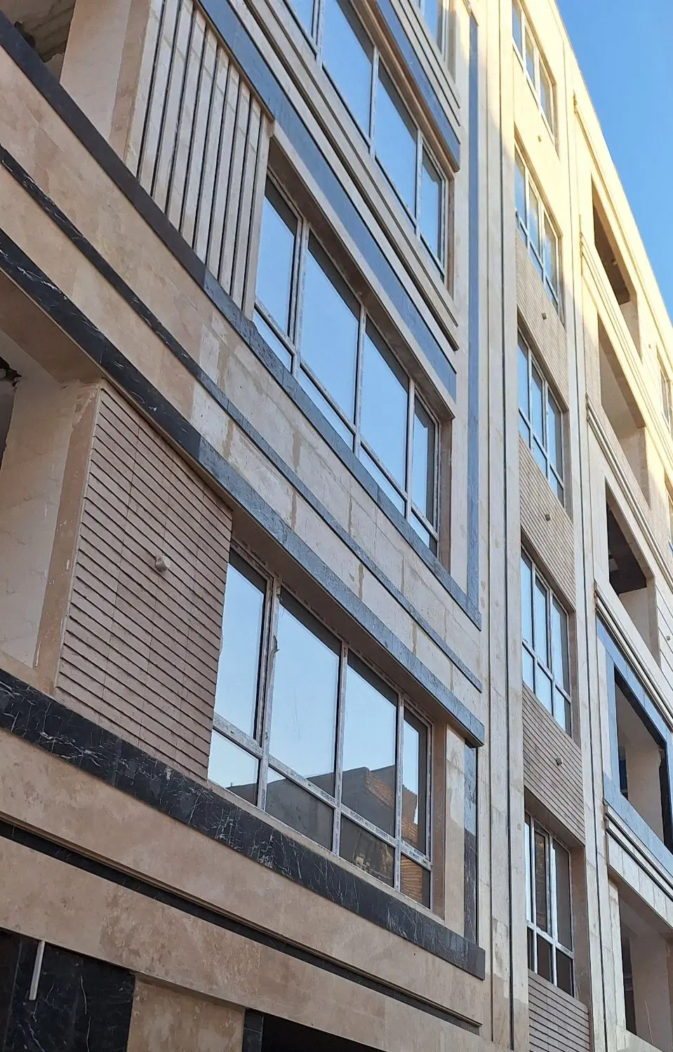 ۱۲۰ متری ، اسماعیل آباد