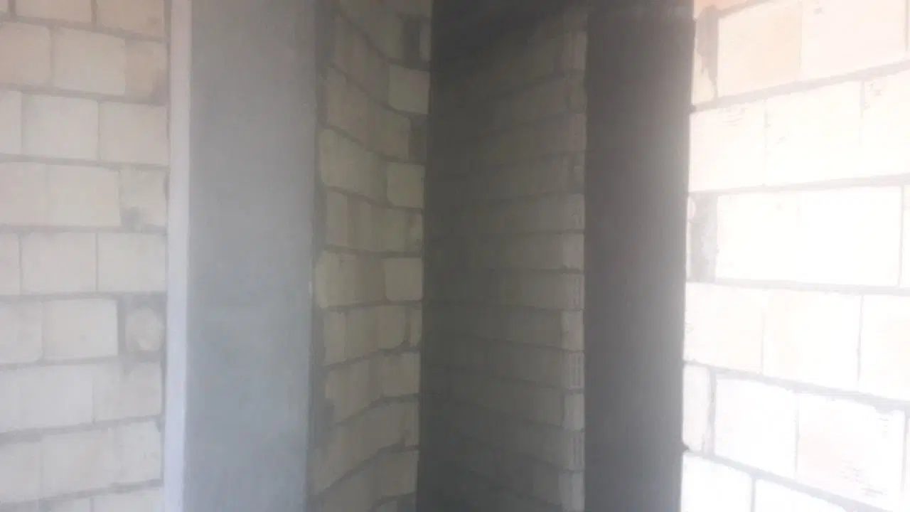 منزل ویلایی نیم کاره متراژ ۱۳۷
