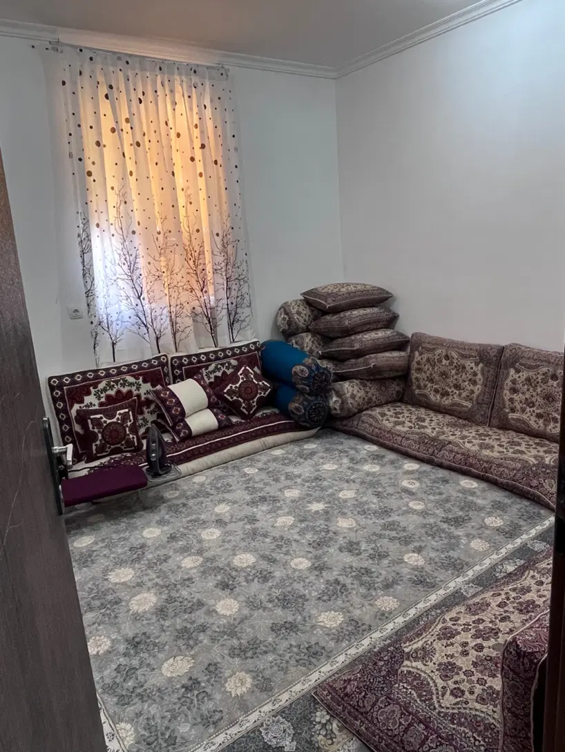 خانه اجاره ای پاسداران ساختمان بانک صادرات