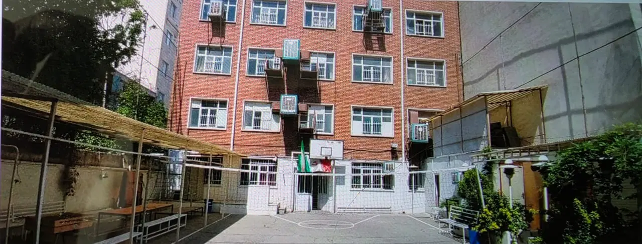 فروش ساختمان ۴ طبقه (کلنگی با موقعیت اداری)