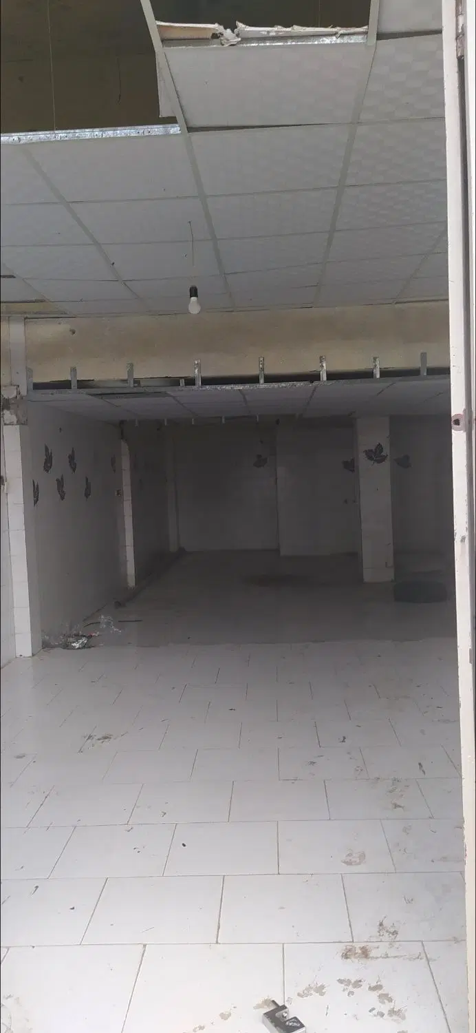 مغازه ۵۰متری کنار باشگاه بدنسازی نرسیده ب فلکه