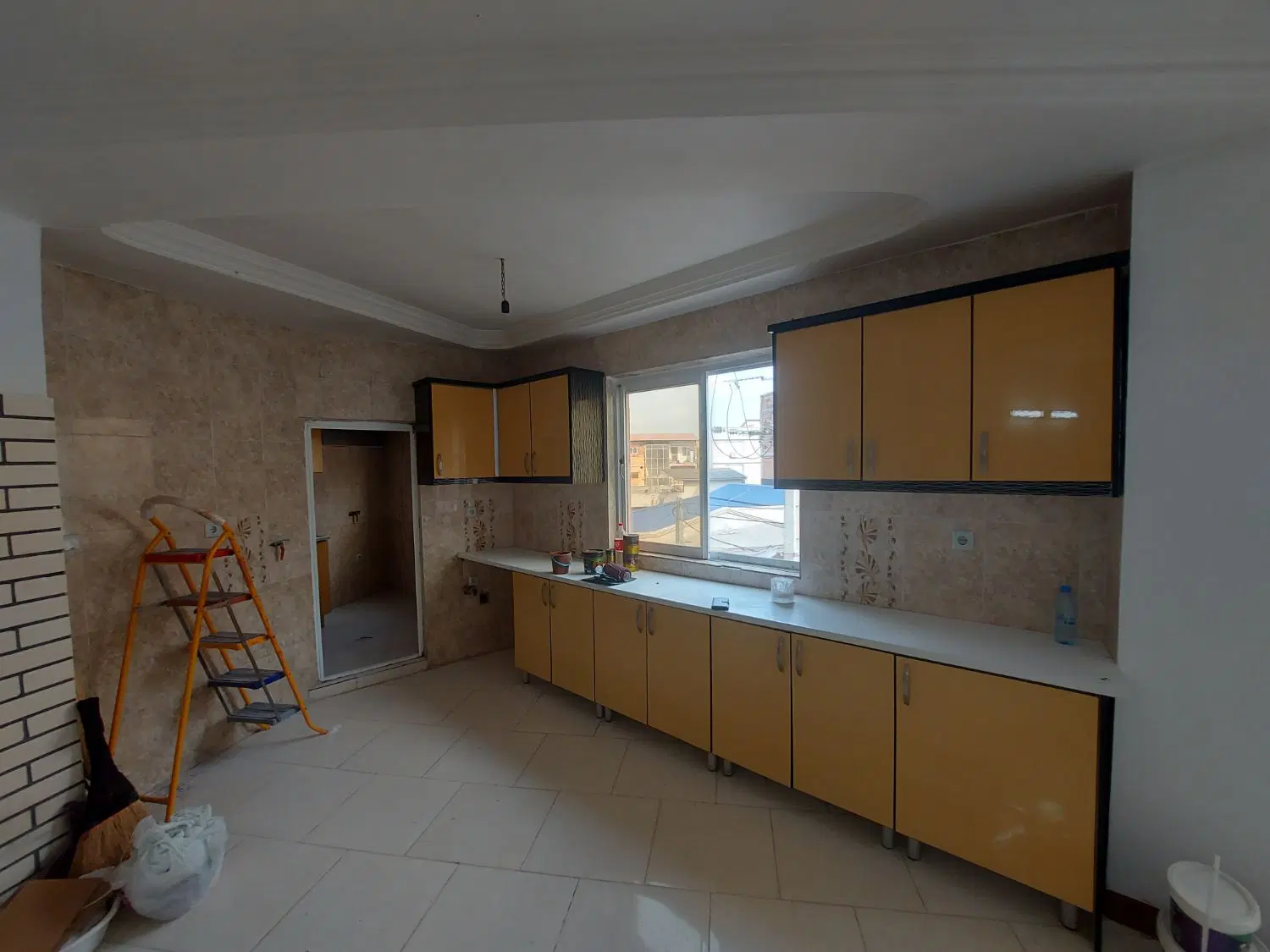۸۰متری طبقه۲ باآسانسور پارکینگ انباری(قاسمی املاک)