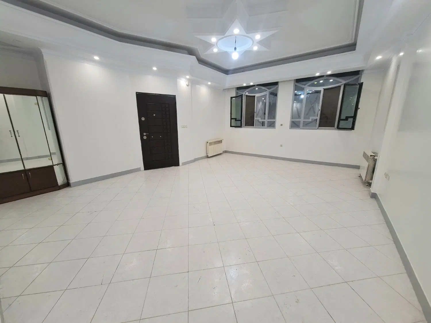 تهرانپارس ۱۰۴ متر_با امکانات کامل