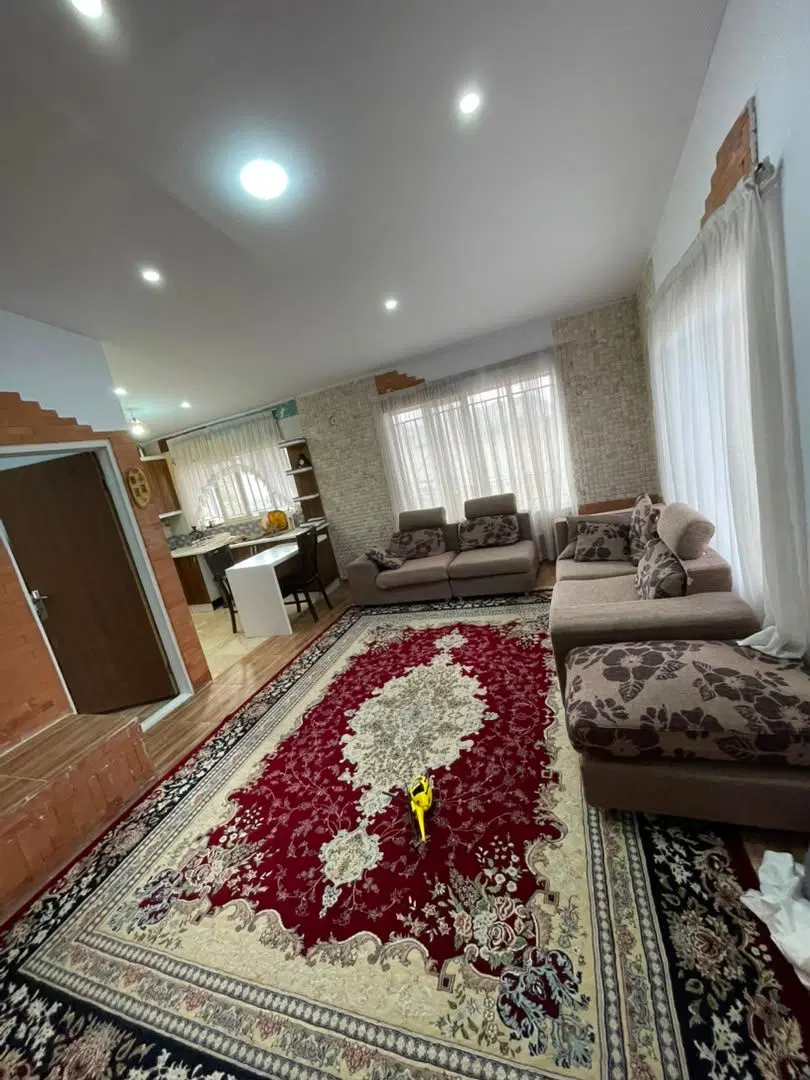 باغ ویلا۴۴۰۰متر ۵۰۰متر استخر سند تک برگ جواز
