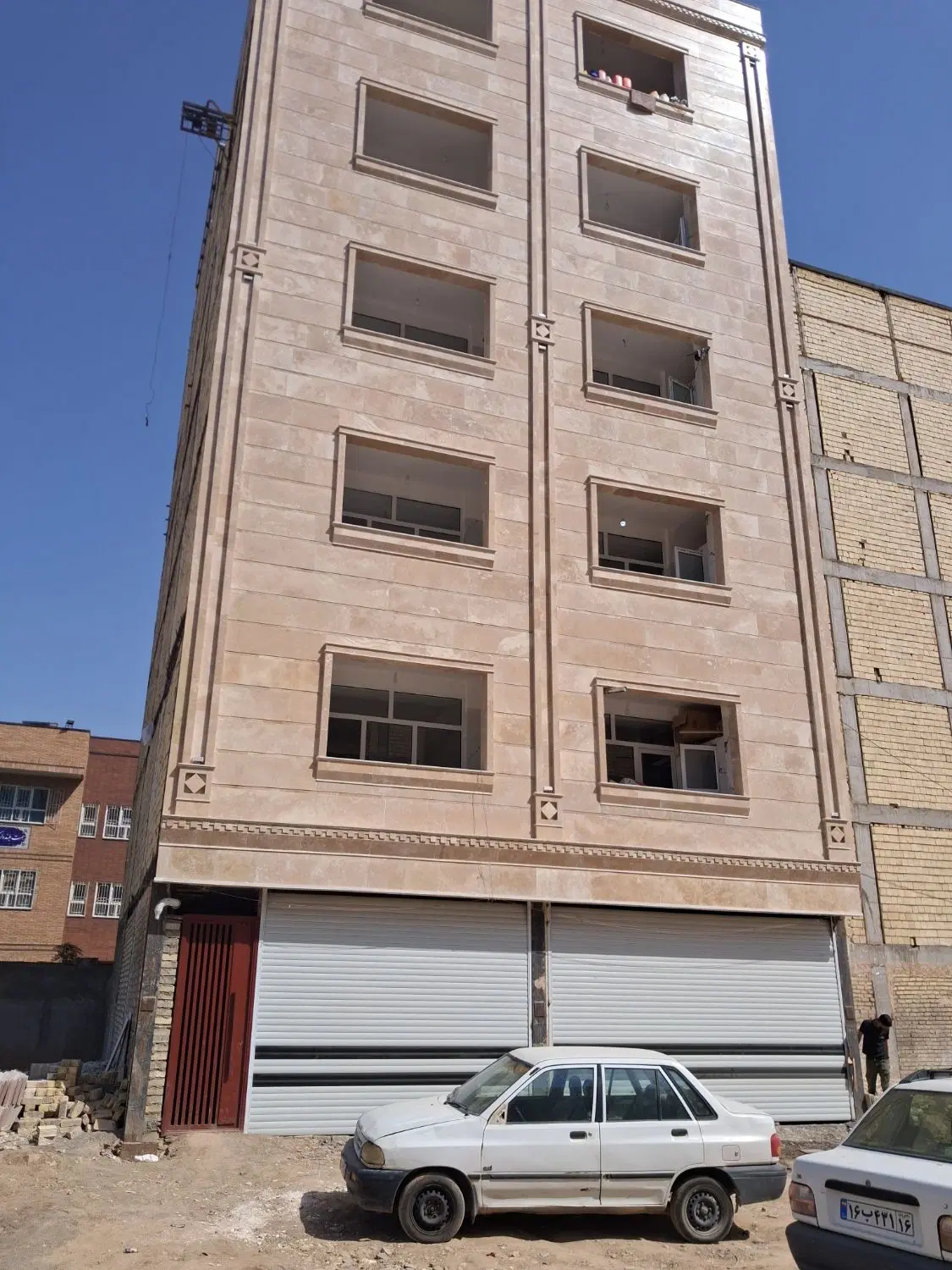 آپارتمان فروشی