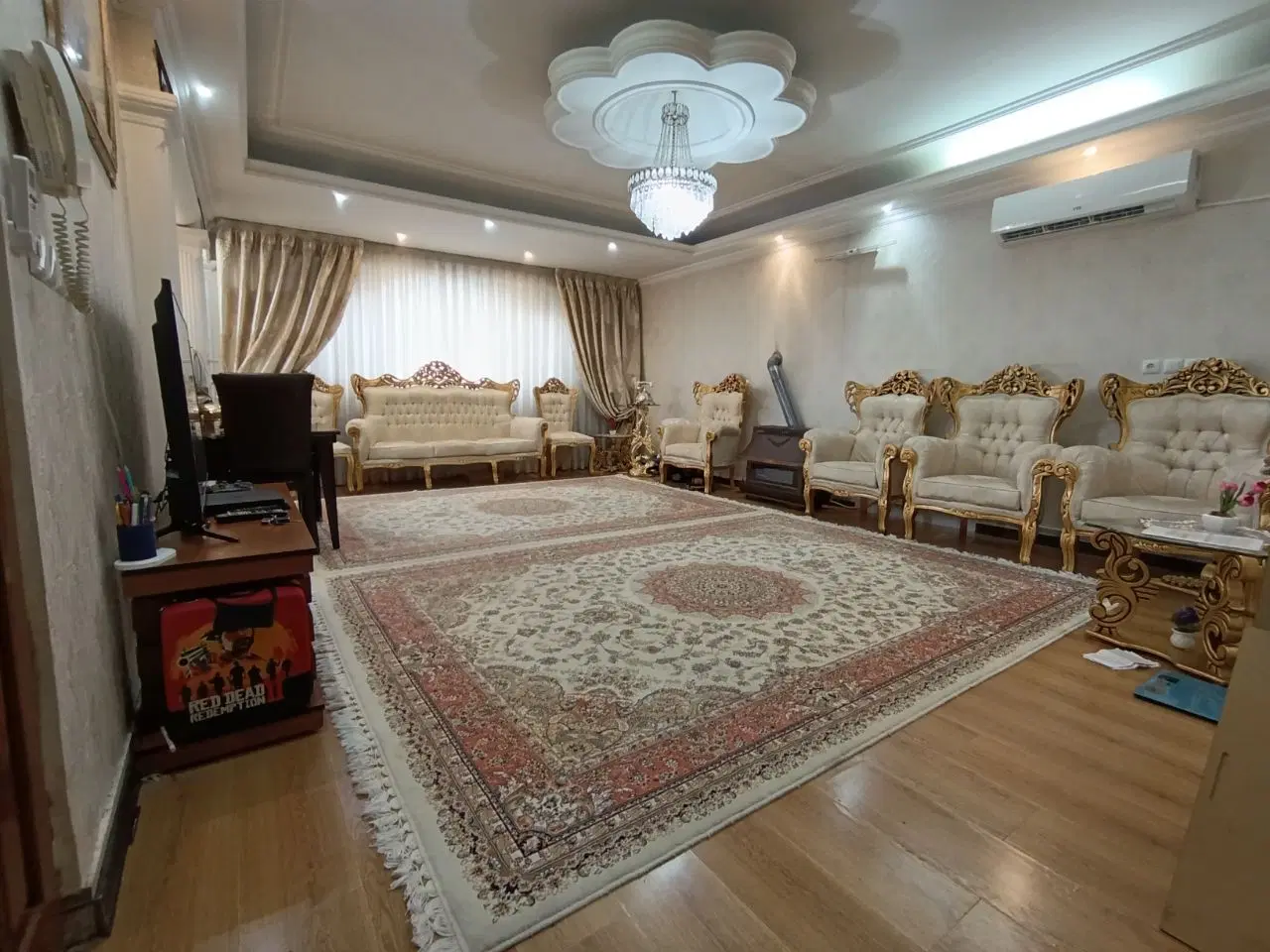۸۶ متر  واقع در فرهنگ