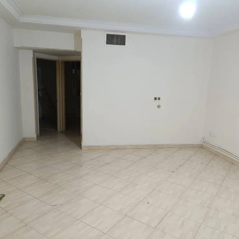 ۶۰متر _دو خواب_طبقه اول_پارکینگ