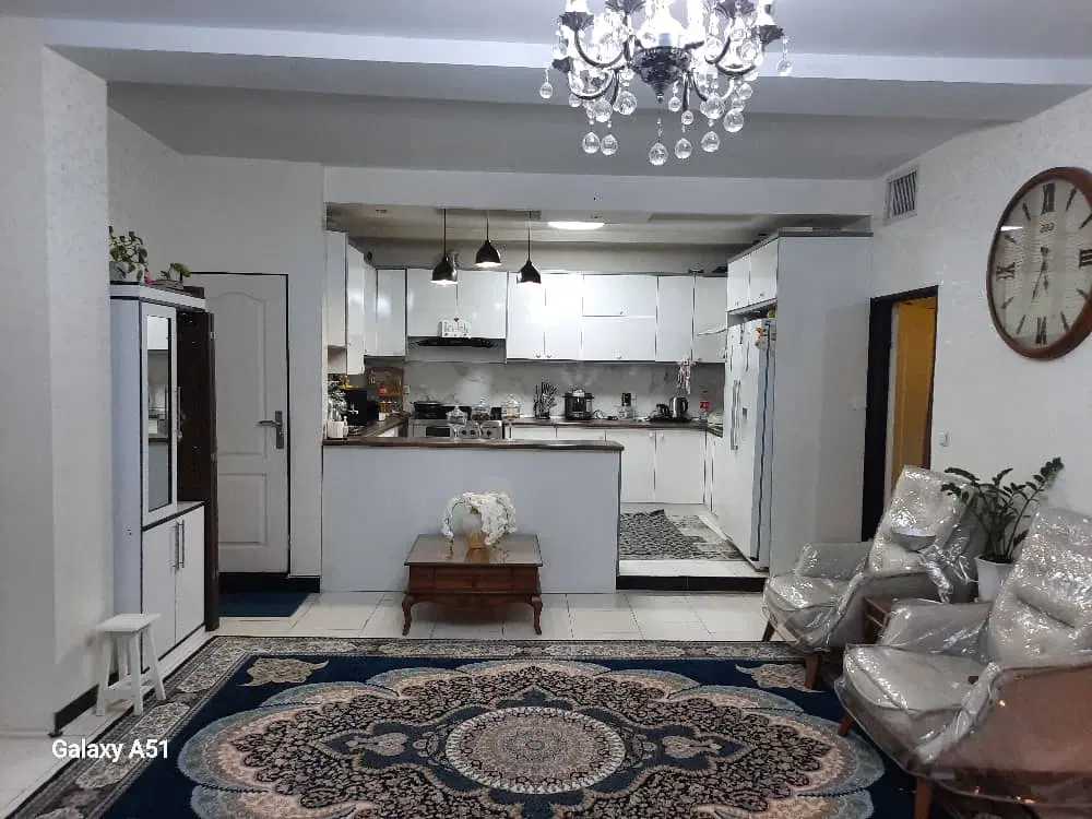 ۷۰ متر ۲ خواب(پارکینگ اختصاصی)