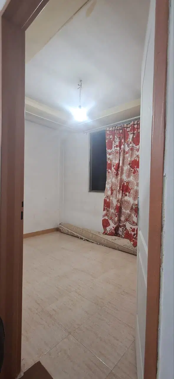 انباری ۲۵متری با ۲۵متر حیاط