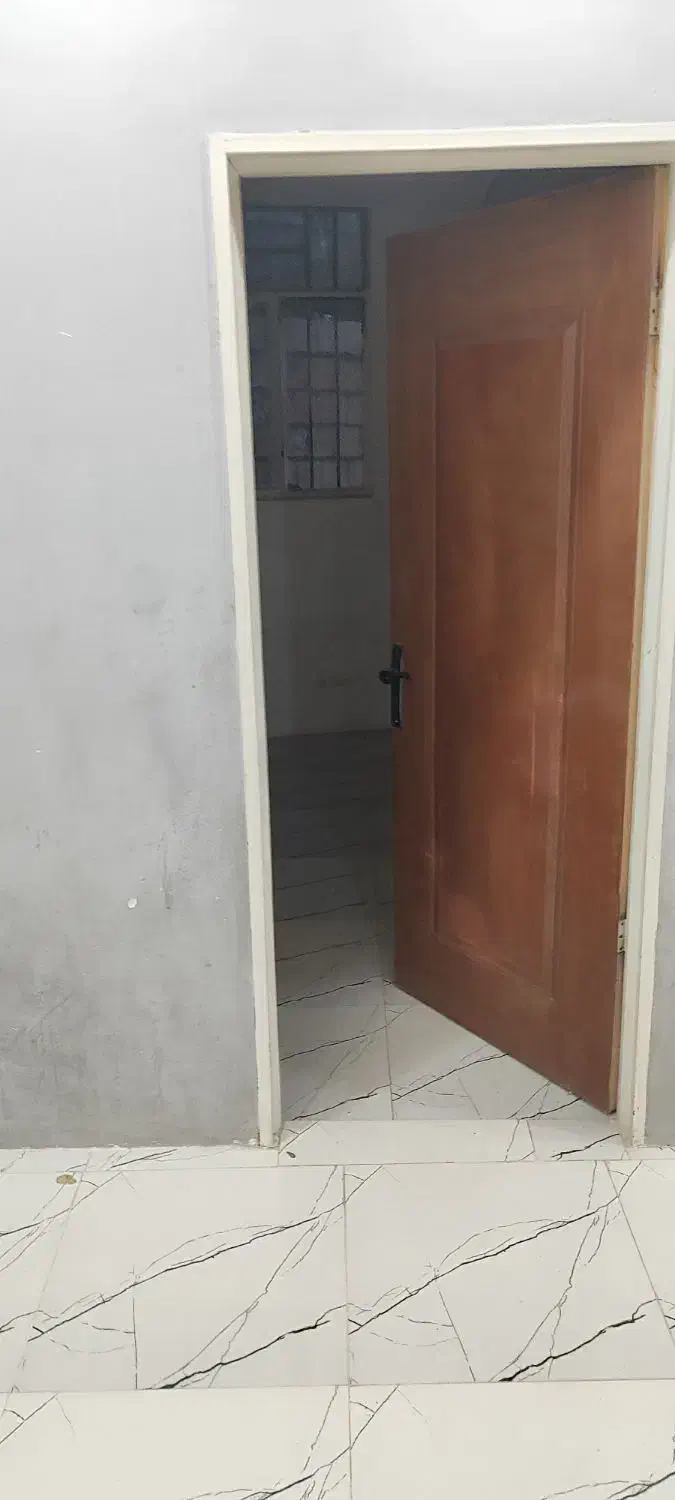 واحد فروشی با پارکینگ
