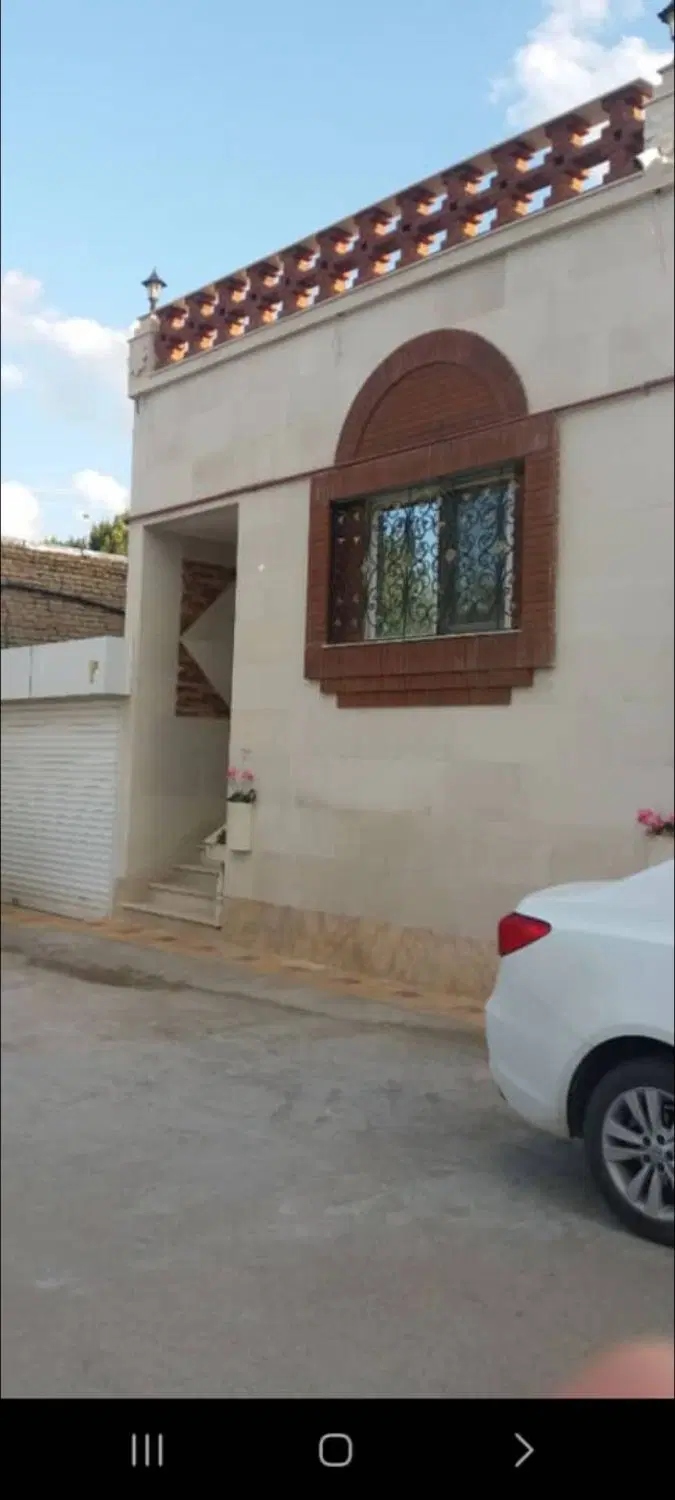 ویلایی نوساز درشهرک