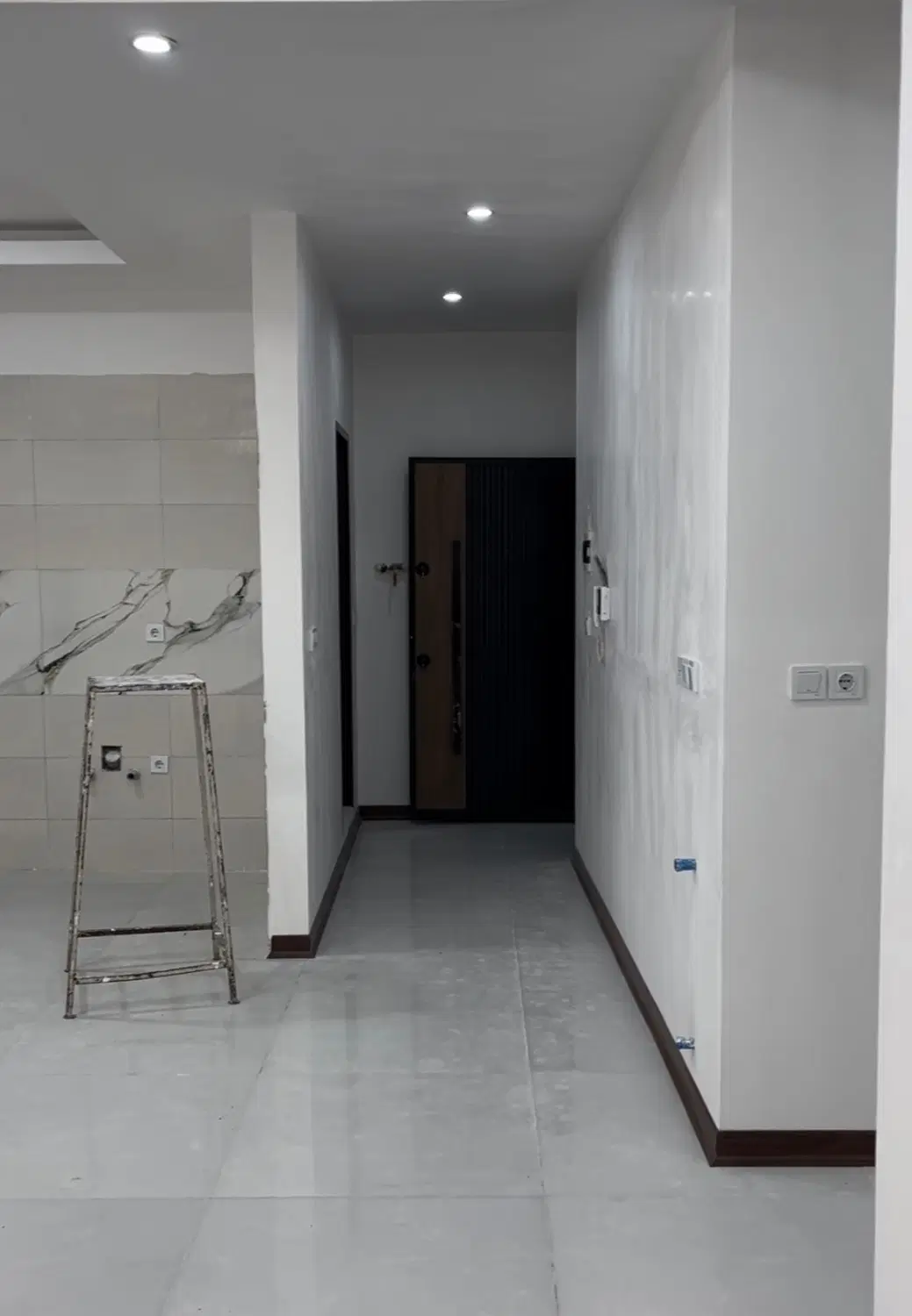 اپارتمان ۹۳ متری
