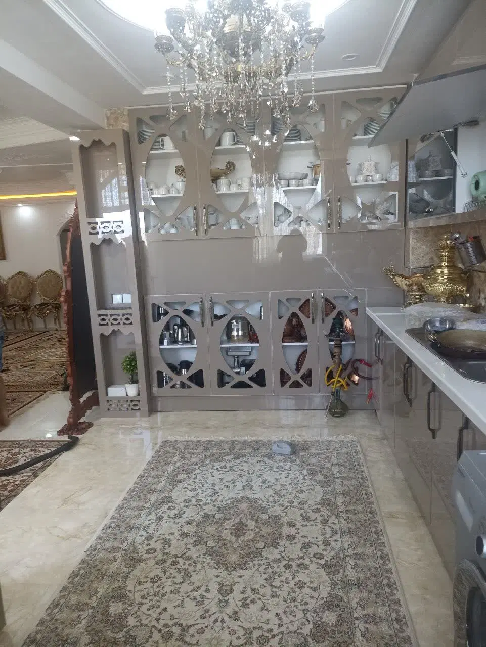 واحد ۱۹۰ متر ۳خوابه