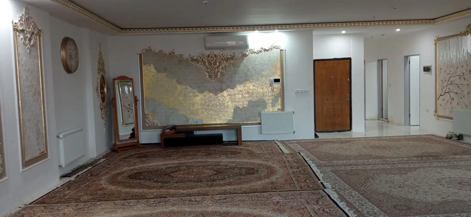 ۲۵۰ متر