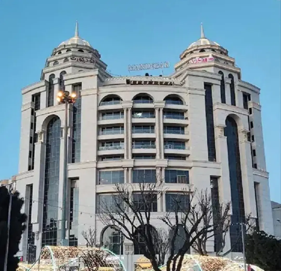 آپارتمان چهارراه بعثت