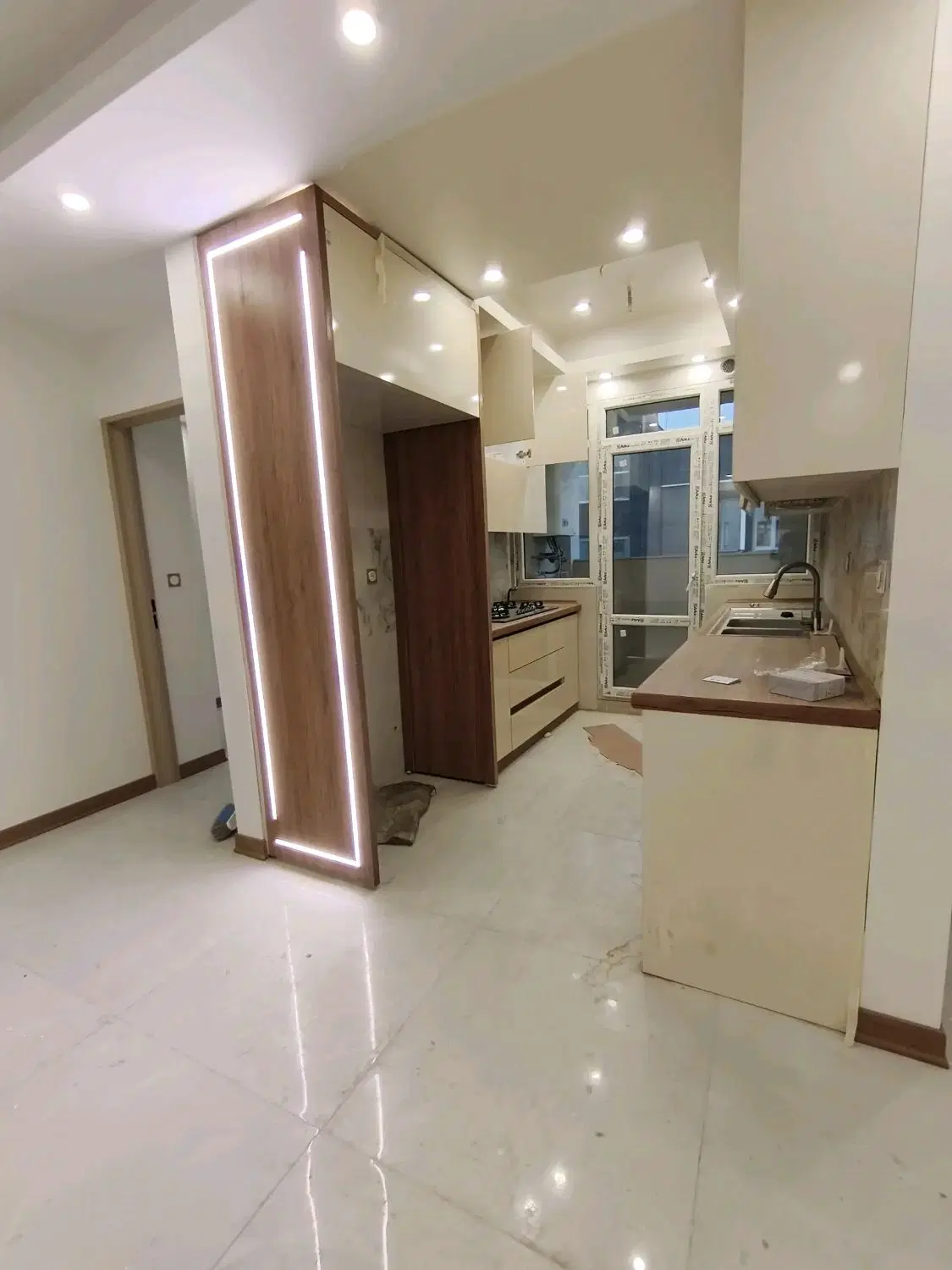 آپارتمان ۶۲ متری ۲ خوابه پارکینگ دار نوساز