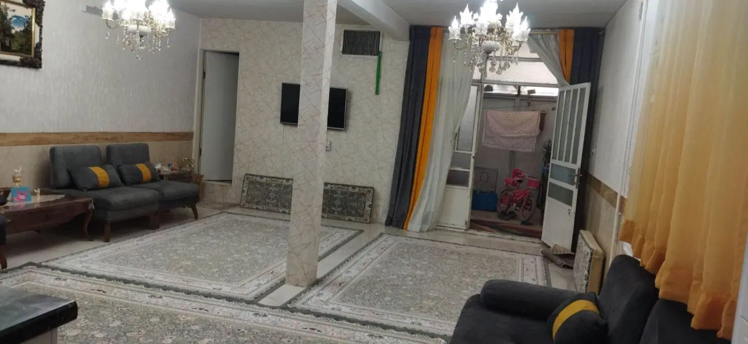 خانه در خیرآباد