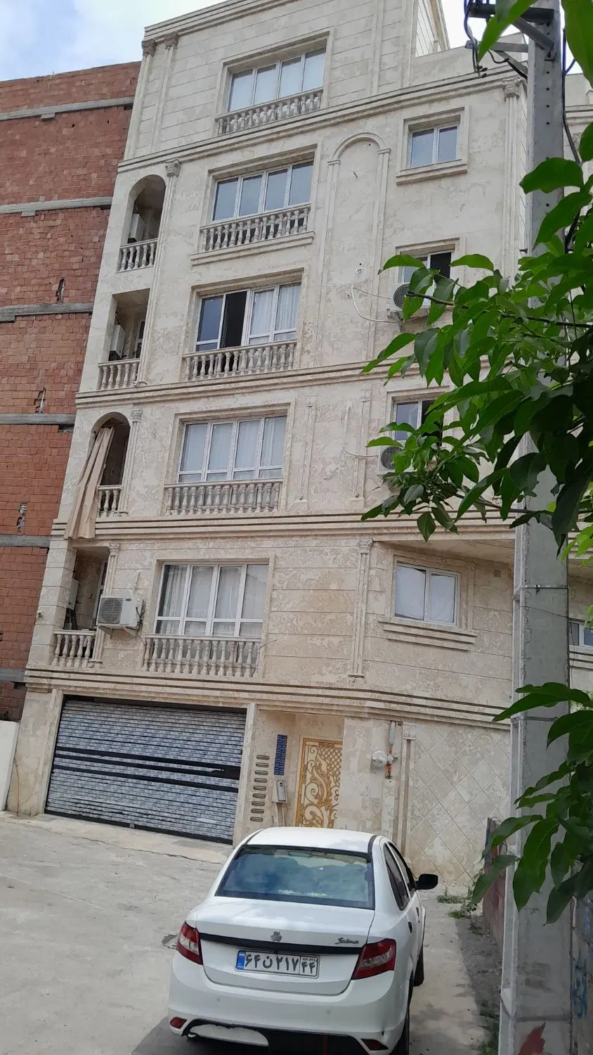 آپارتمان ۱۲۰ متر دو خوابه نوساز