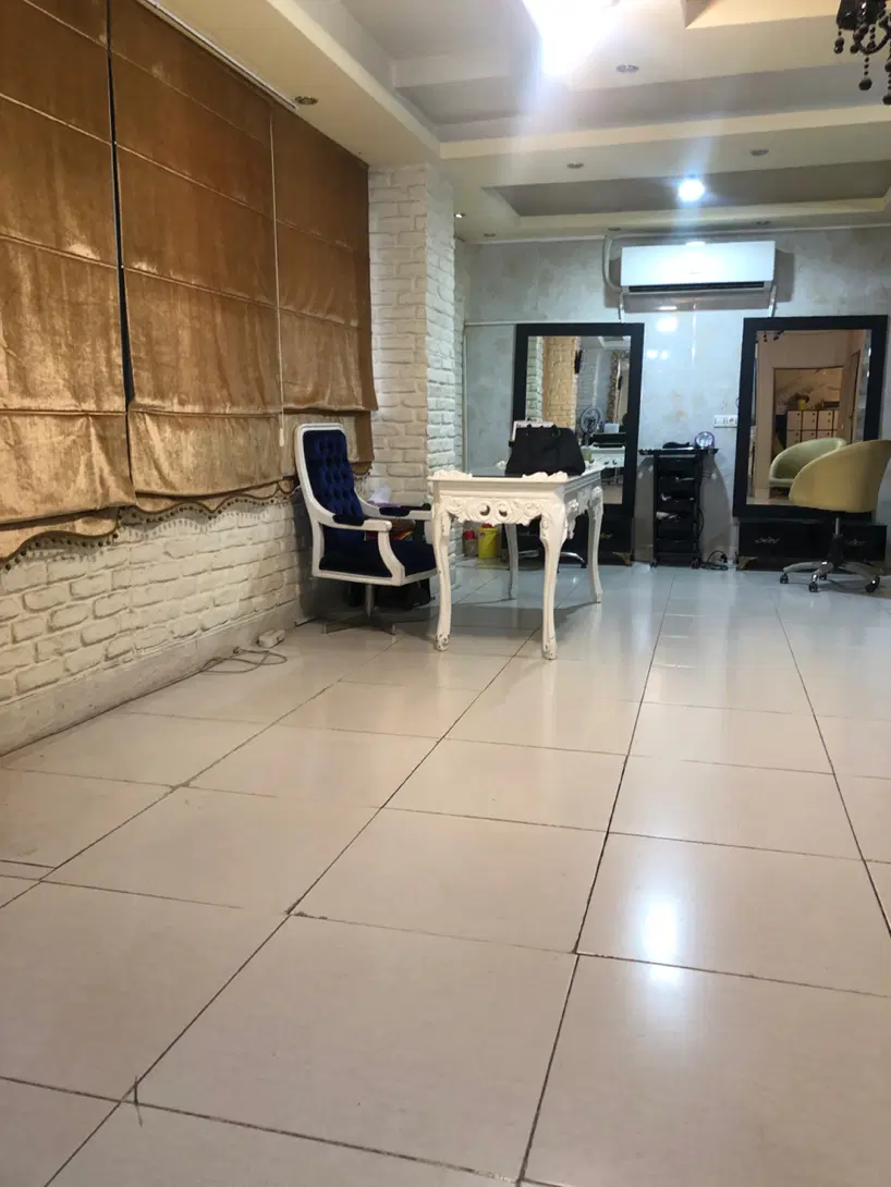 فروش ملک تجاری اداری
