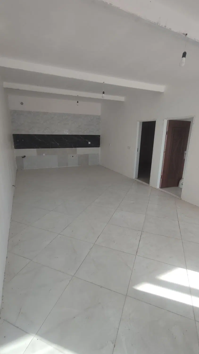 باغچه ویلای۲۱۰متری(اب برق گاز)