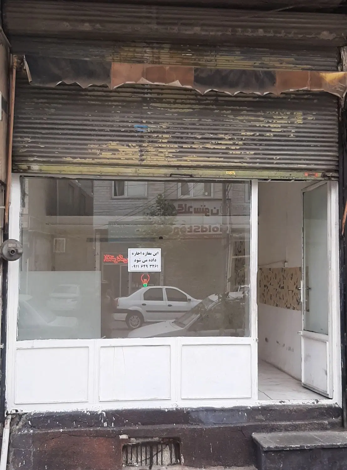 اجاره مغازه در خیابان فرودگاه بالاتر از جهاد