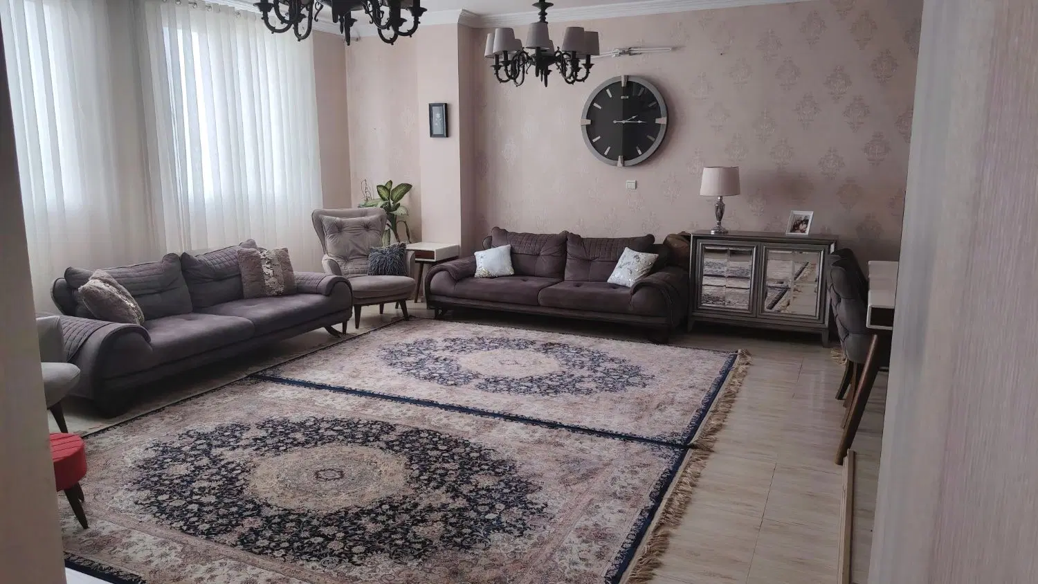 آپارتمان ۹۳ متری مشکات