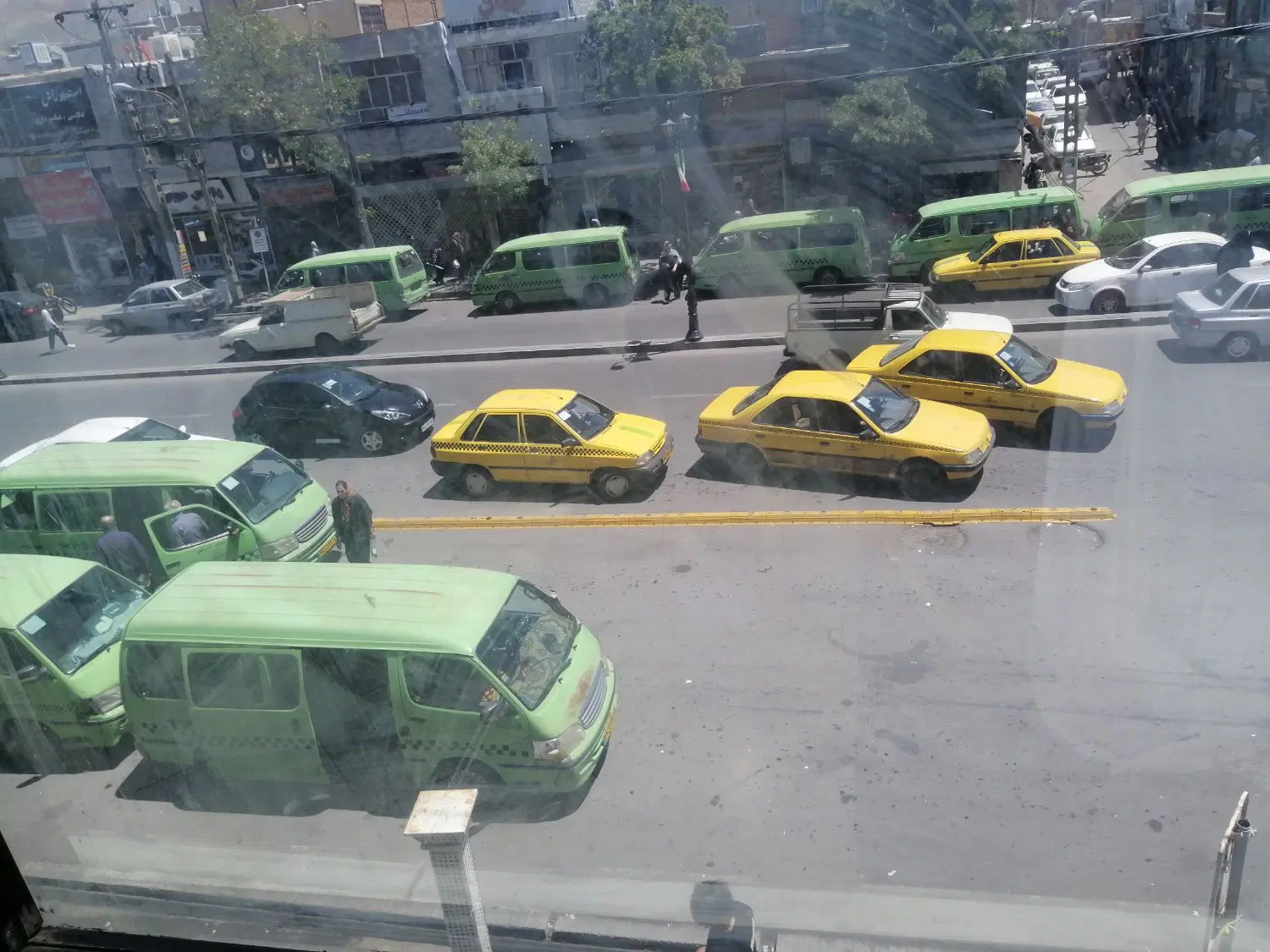 فروش ومعاوضه مغازه تجاری،3میلیاردو600،بازار ملایر