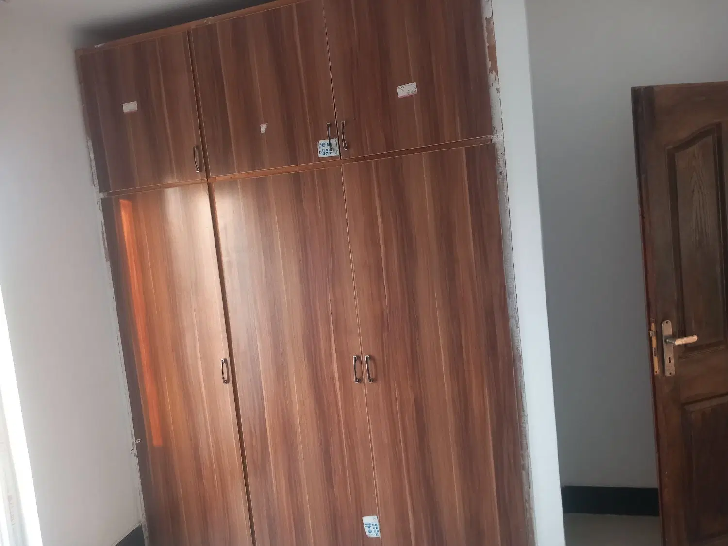 فروش یک واحد مسکن خیرین