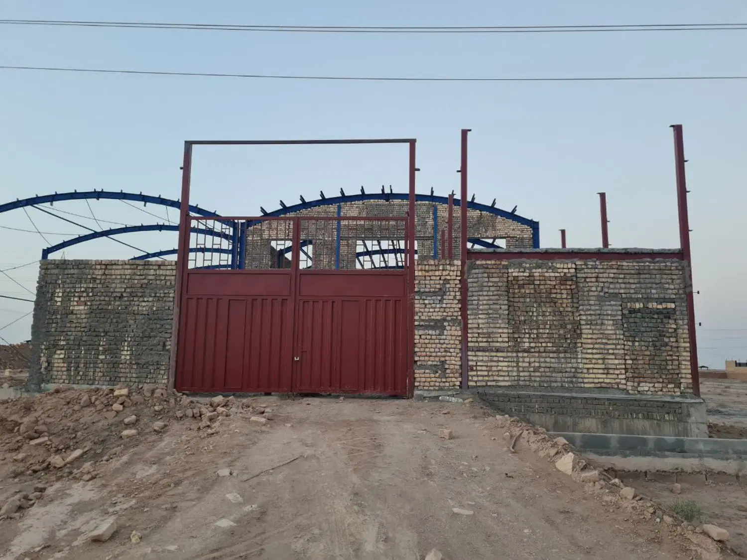 سوله فروشی کوه سفید تهاتر نقد بر خیابان ۳۰ متری