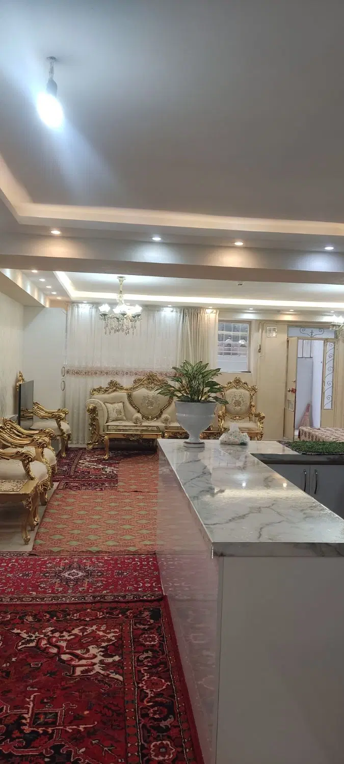 واحد ۱۲۲متر لوکس سند ۶دانگ مرزداران نصر باغمیشه