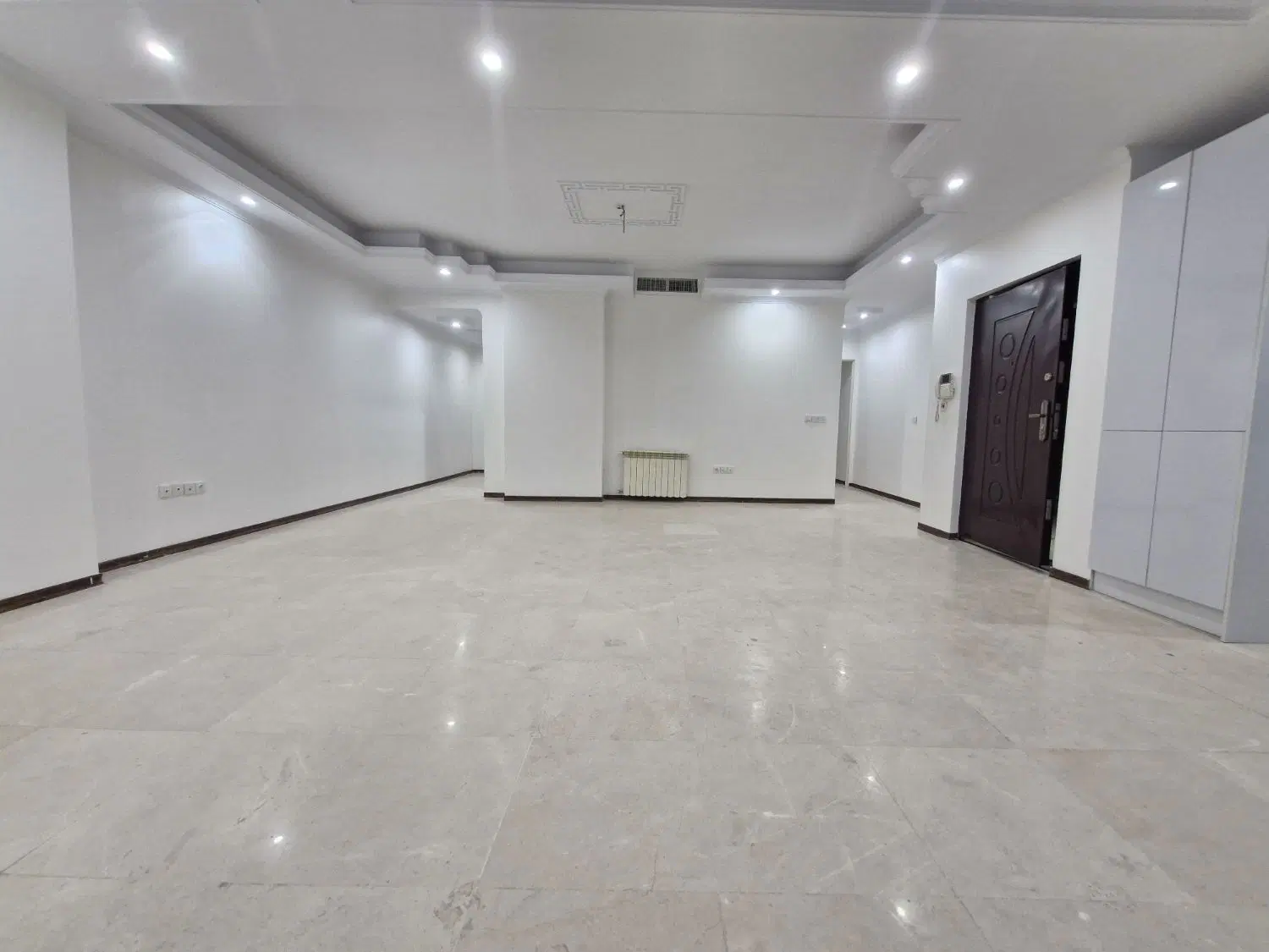 ۱۲۰ متر _ تک واحدی_ ۳ خوابه_ خ جابرکردستانی