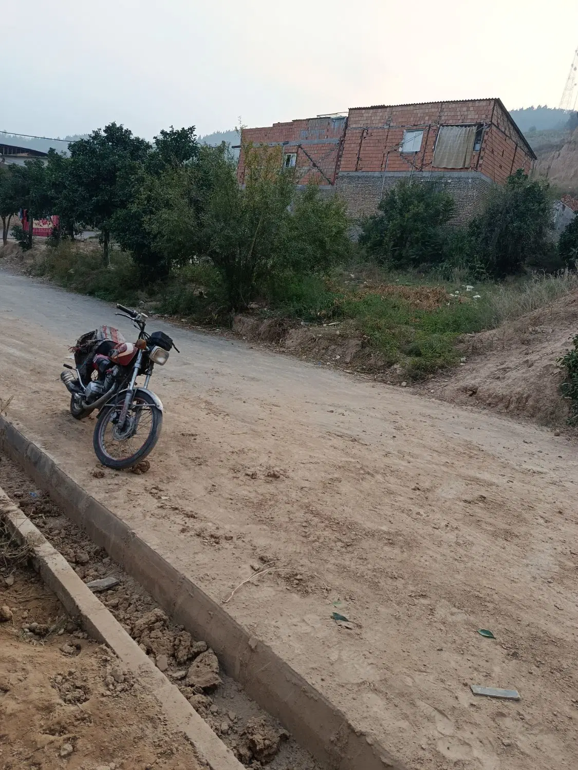 زمین در عرفان دو صباح ۵متراج ۲۱۰بر ۱۲متر