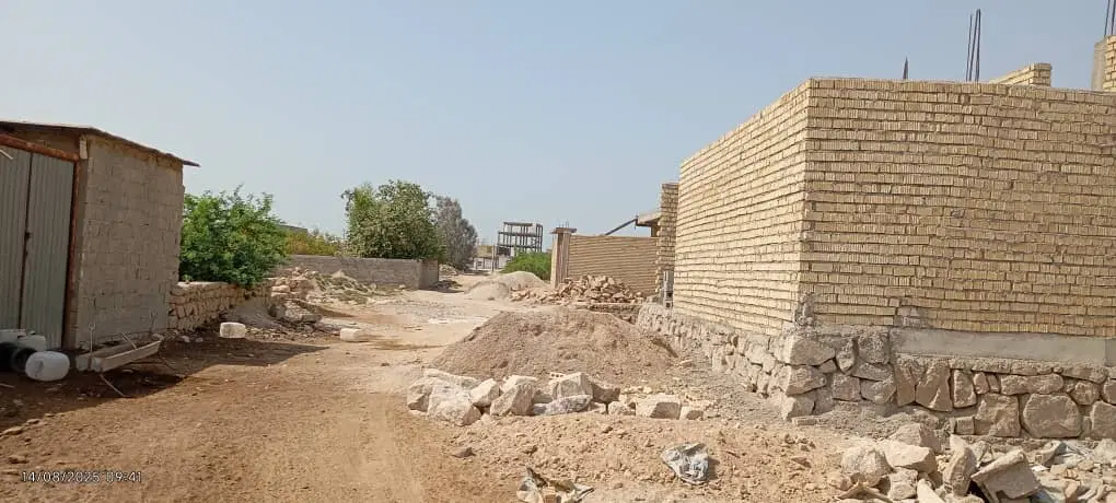ساختمان نیمه کاره