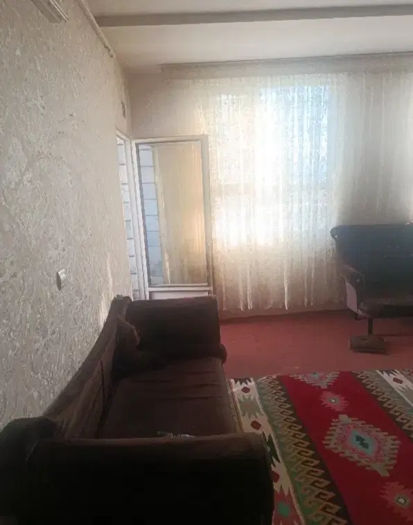 همخونه میخوام
