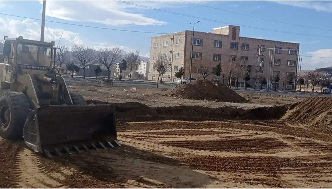 زمین تجاری مسکونی 252متر راهنمایی با پروانه ساخت