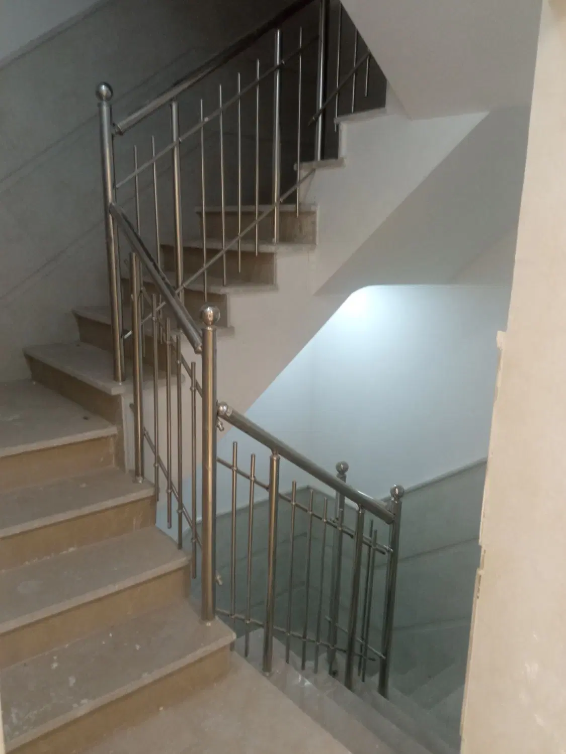 مهندسی ساز با قابلیت زائرسرا نزدیک حرم