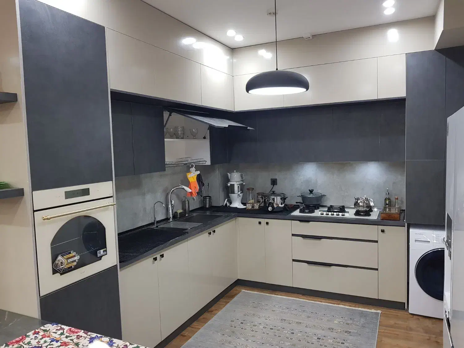 آپارتمان ۵۰ متر شقایق ۱۰ همکف صفر یکخواب
