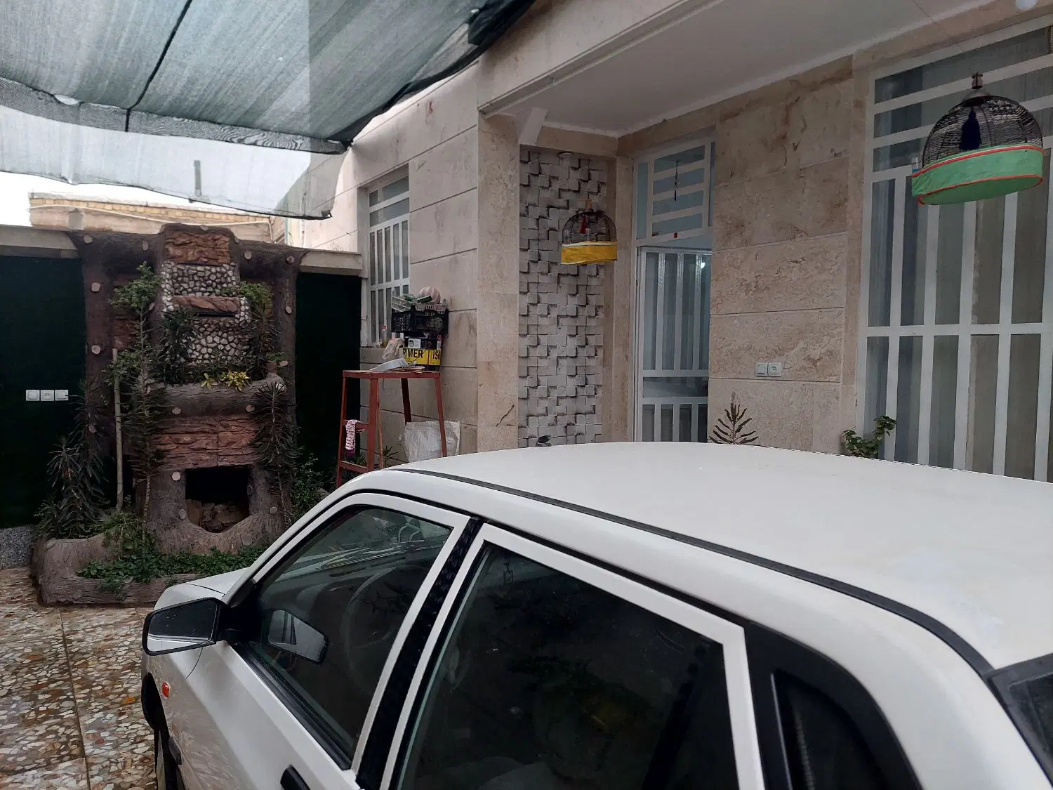 منزل مسکونی