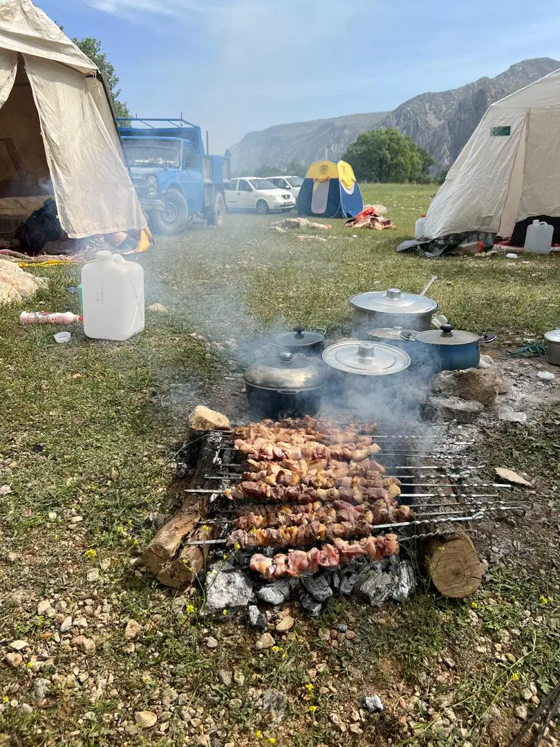 رهن واجاره سفره خانه  در حد عالی