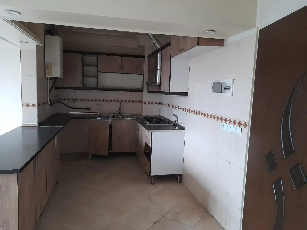 ۴۷ متر _ تکواحدی _ محبوب مجاز غربی