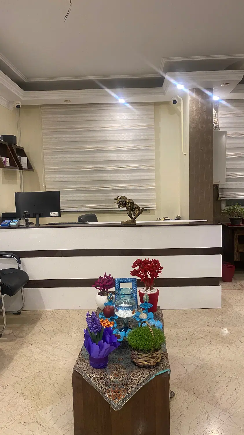 اتاق مجهز برای همکاری با پزشکان زیبایی