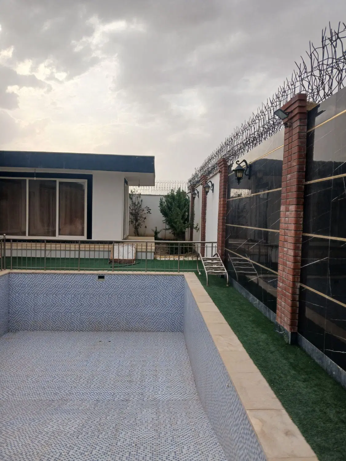 باغ ویلا